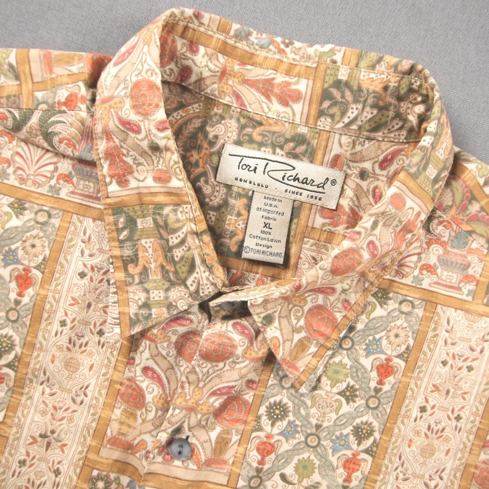 Vintage Tori Richard Patchwork Tapestry Floral USA Mens XL Short Sleeve Shirt - Picture 1 of 8